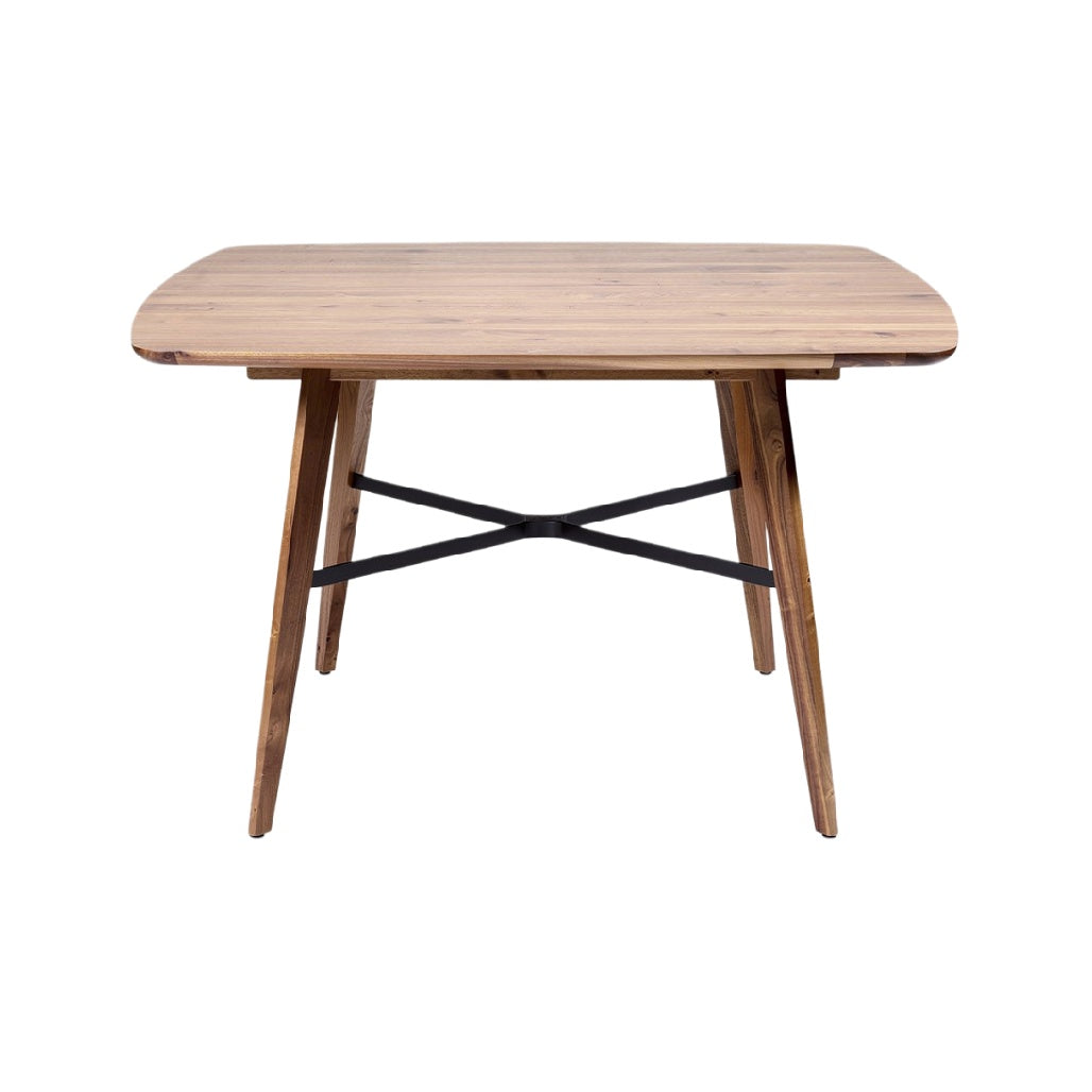 Houten eettafel met zwart metalen onderstel